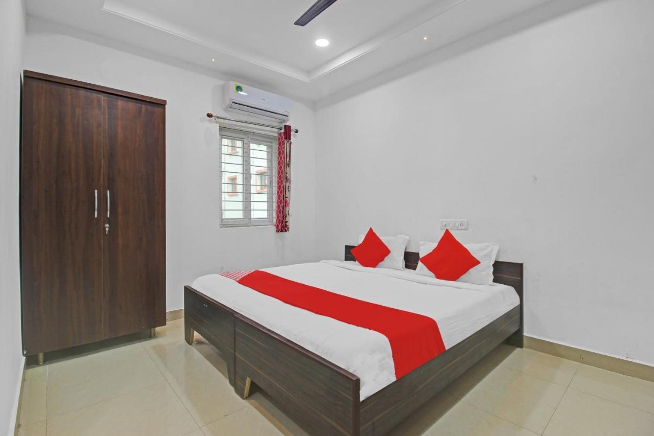 Oyo Rise & Shine Near Amb Mall