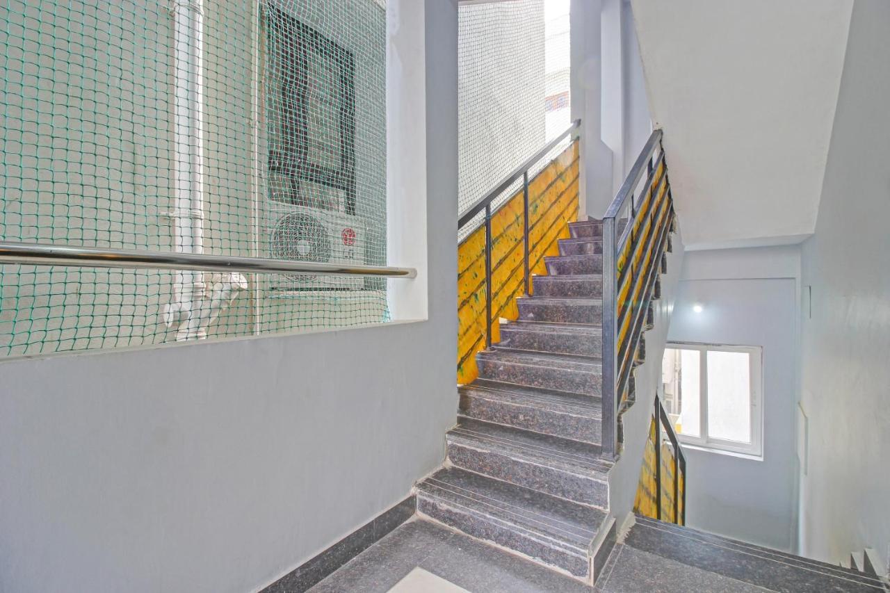 Oyo Rise & Shine Near Amb Mall 3* Hyderabad